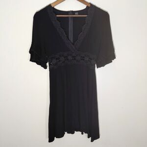 Y2K Dark Fairy Goth Babydoll Top XS Lace Crochet Handkerchief Hem Romantic Witch